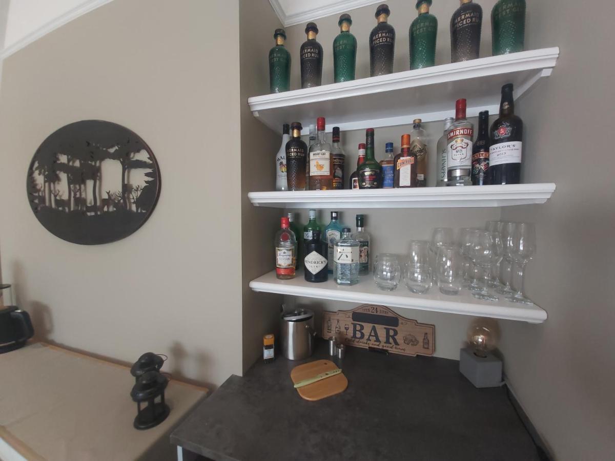 Bay House Bed & Breakfast Totland Екстериор снимка